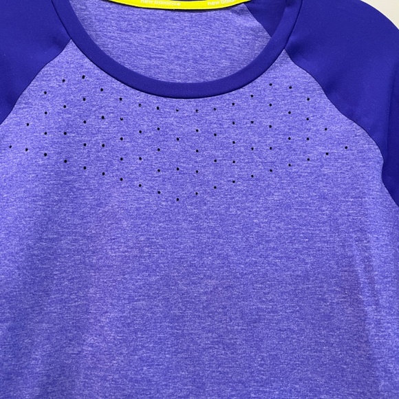 New Balance Fitness Top - Picture 5 of 5